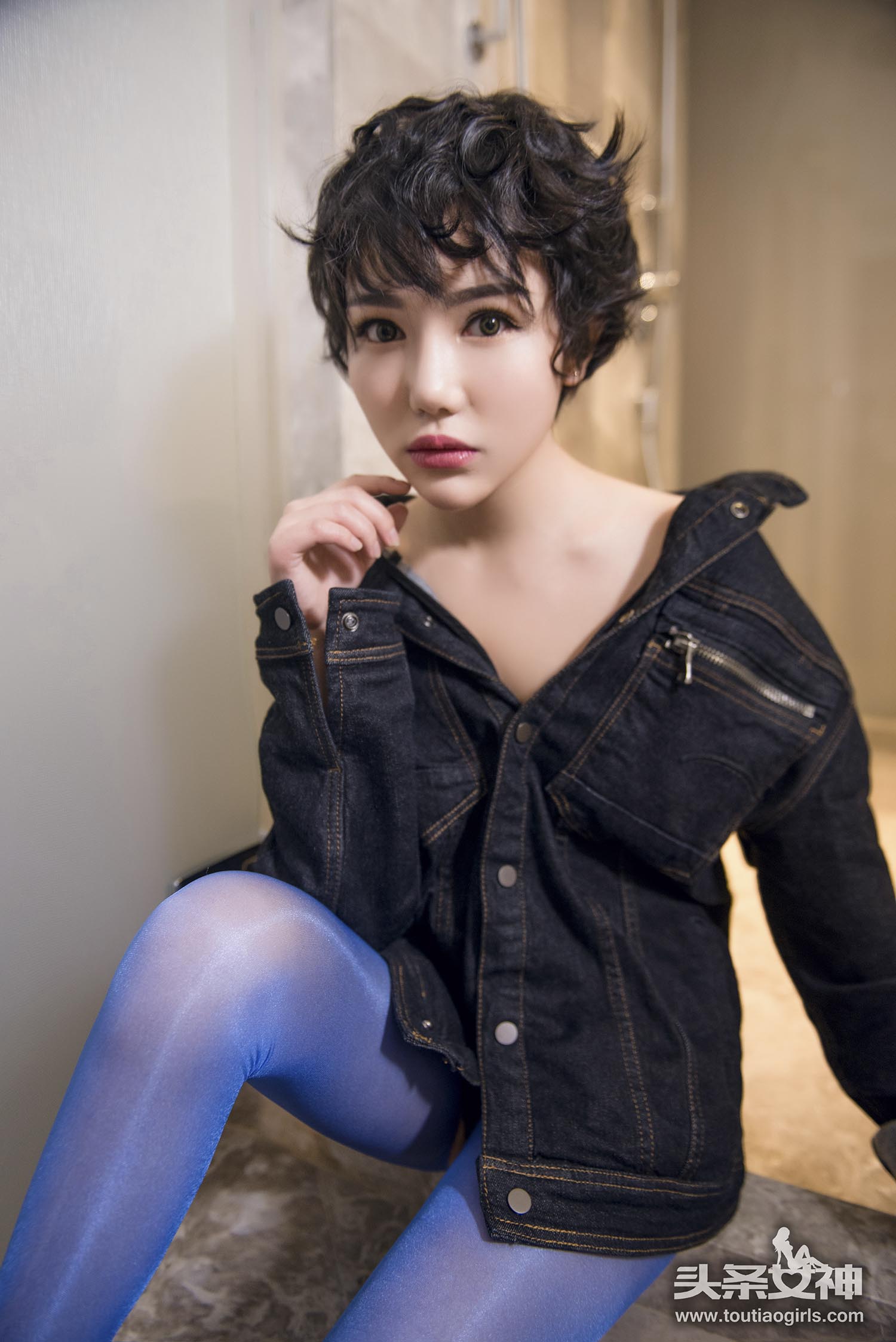 [TouTiao头条女神]2017.04.27 大悦悦 初开無意識 预览图 - 2