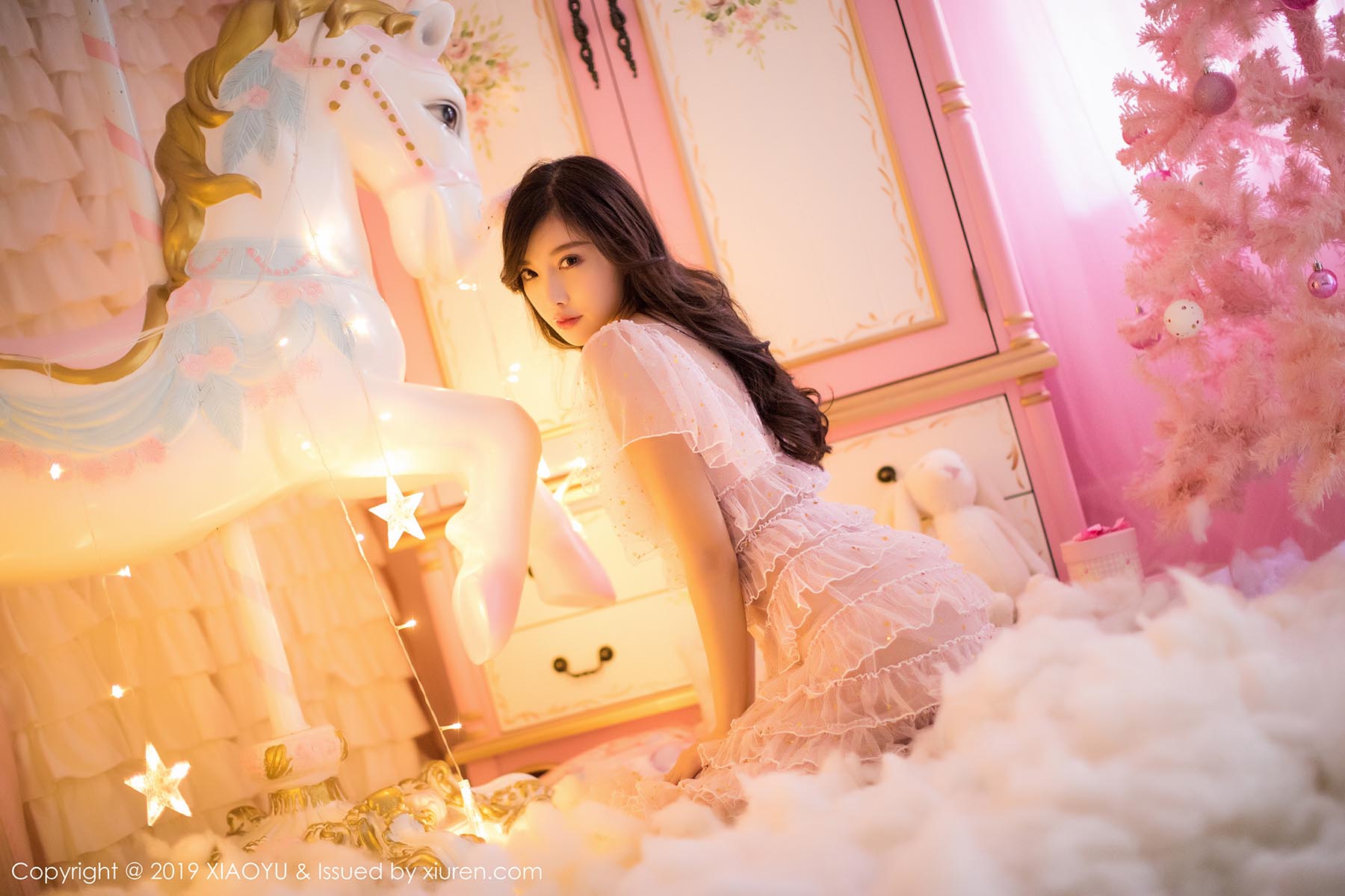 [XIAOYU语画界]YU20190426VOL0059 2019.04.26 VOL.059 线条优美多姿的身段 杨晨晨sugar 预览图 - 3