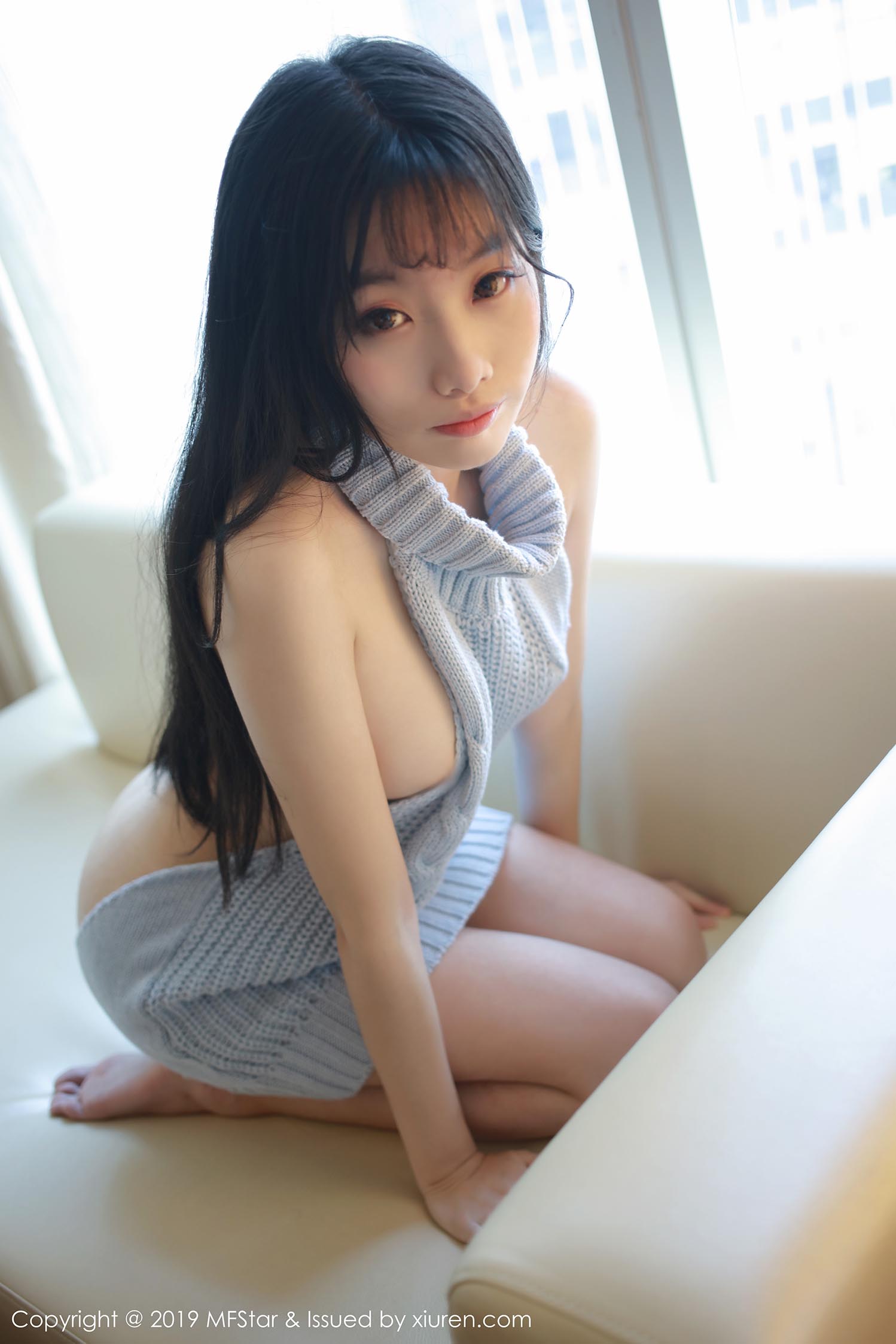 [MFStar模范学院]MF20190506VOL0189 2019.05.06 VOL.189 少女娇躯 草莓兔兔 预览图 - 4