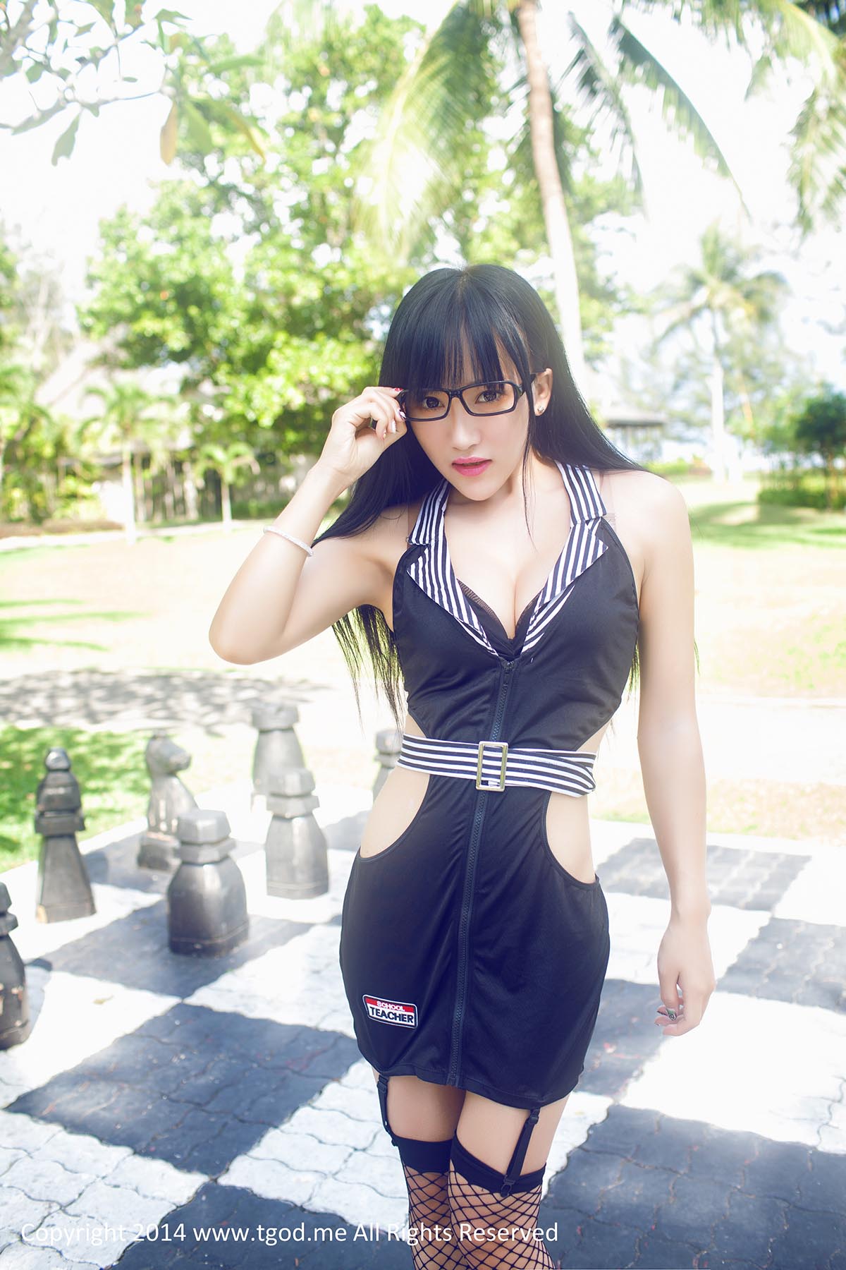 [TGOD推女神]2015.03.23 英伦空军制服 女神杨上萱沙巴写真系列