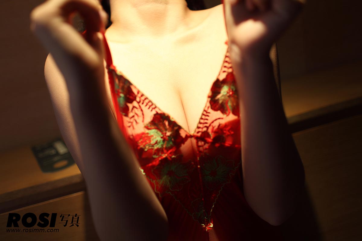 [ROSI写真]2012.07.12 NO.309 预览图 - 2