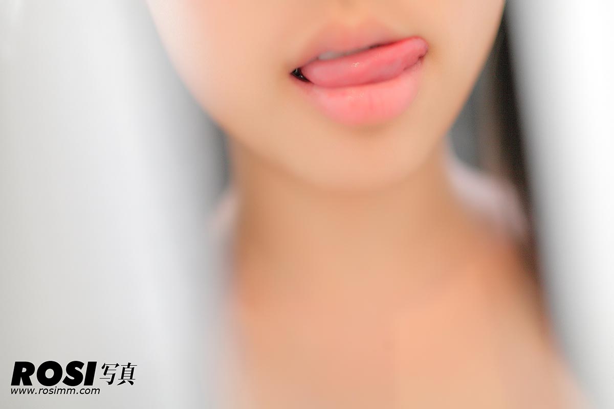 [ROSI写真]2012.08.25 NO.339 预览图 - 2