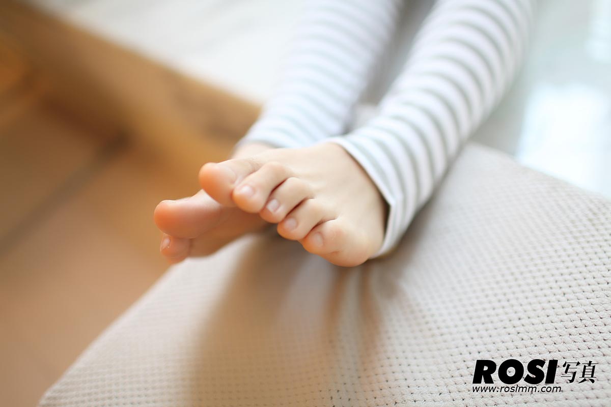 [ROSI写真]2013.05.01 NO.530 预览图 - 2