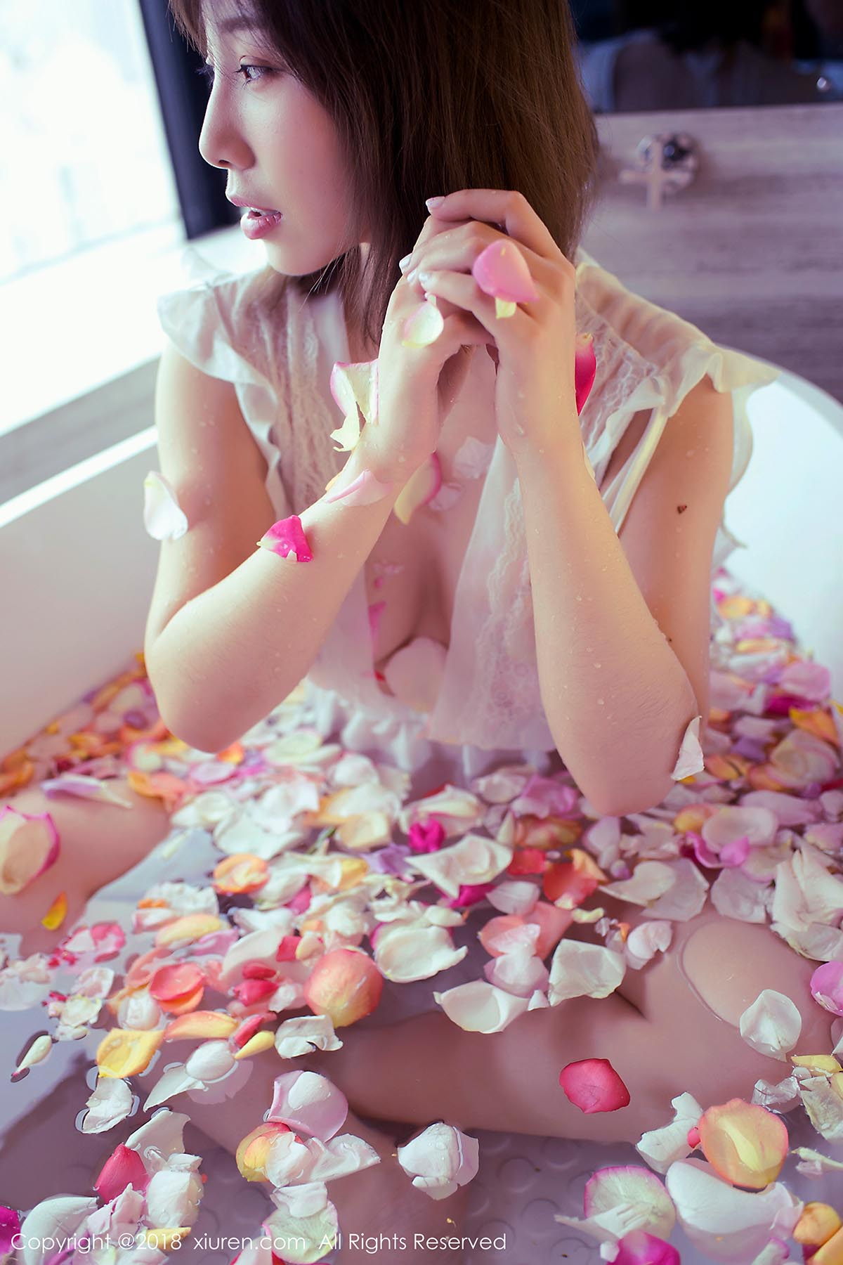 [Xiuren秀人网]XR20180416N00981 2018.04.16 NO.981 枝恩 预览图 - 3