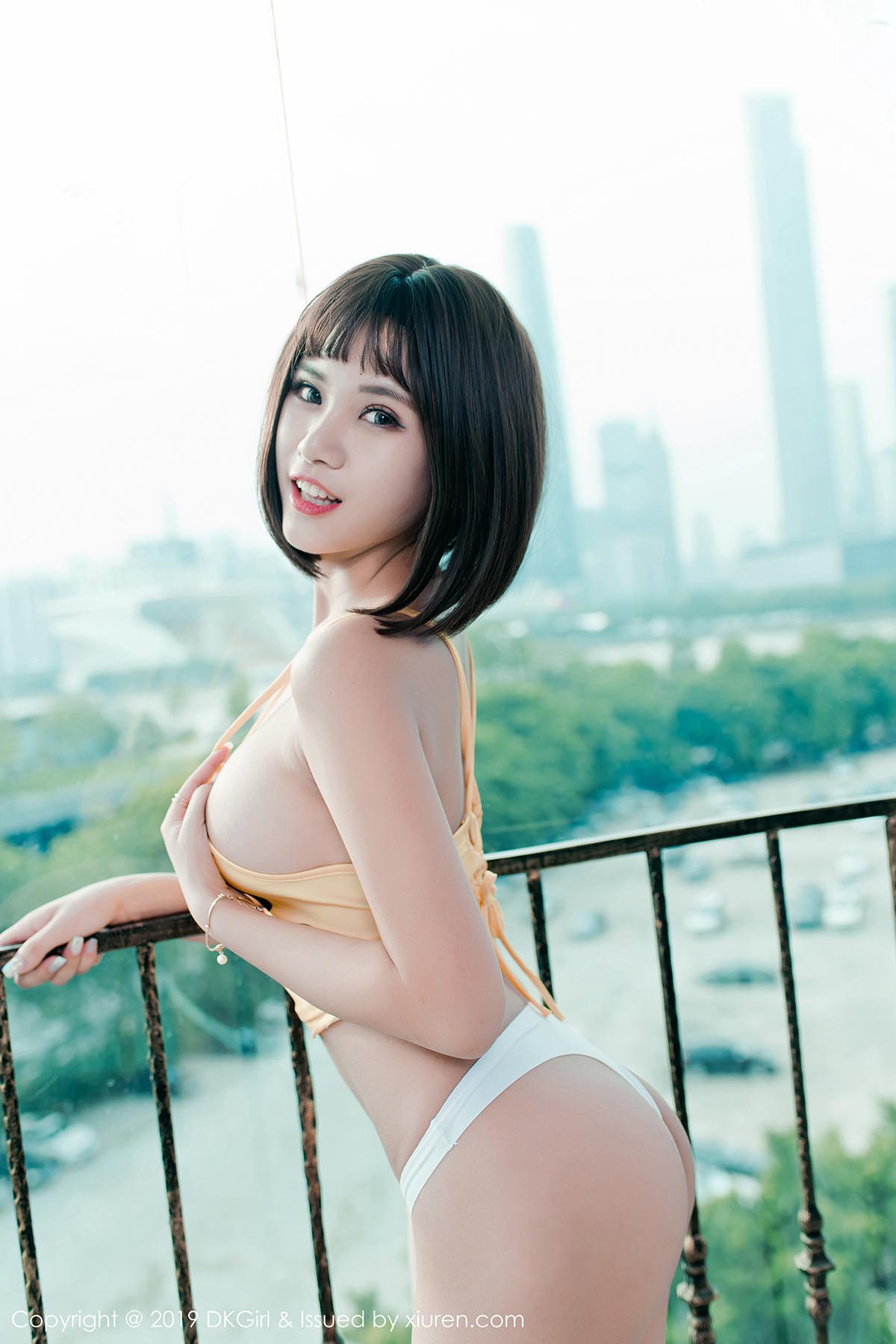 [DKGirl御女郎]DK20190614VOL0106 2019.06.14 VOL.106 巨乳童颜演俏皮性感服饰 萌宝儿BoA 预览图 - 3