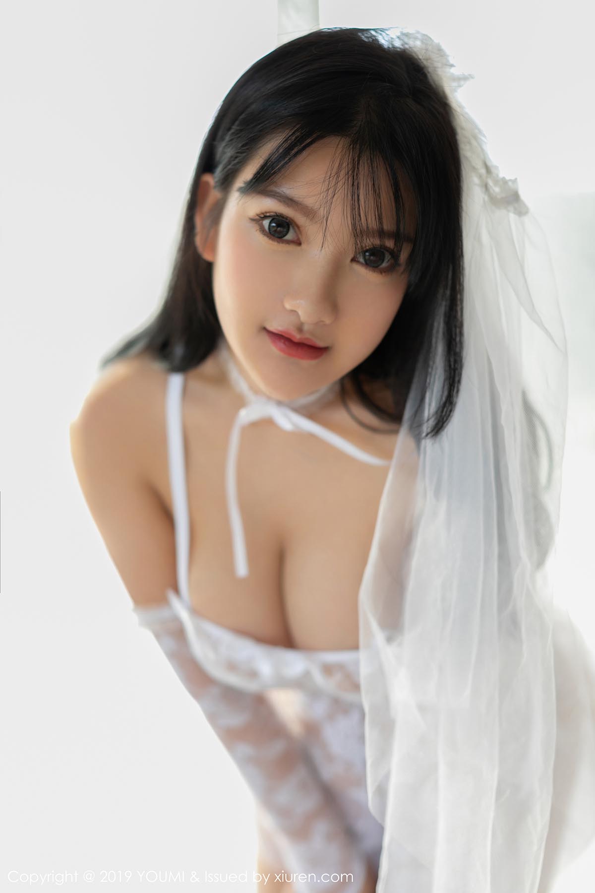 [YouMi尤蜜荟]YMH20190522VOL0309 2019.05.22 VOL.309 镂空透视 小尤奈 预览图 - 4