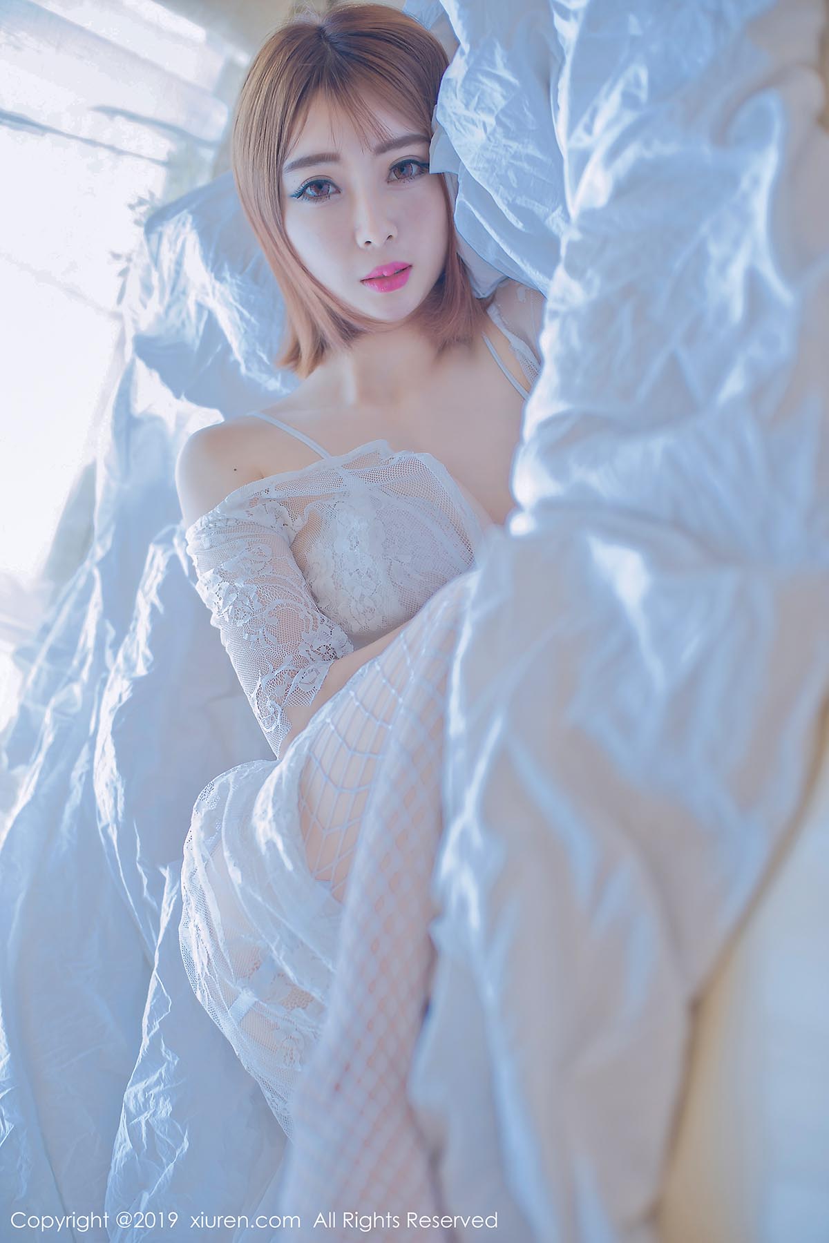 [Xiuren秀人网]XR20190419N01406 2019.04.19 NO.1406 邻家女孩的感觉温柔宁静 凌萍儿 预览图 - 2