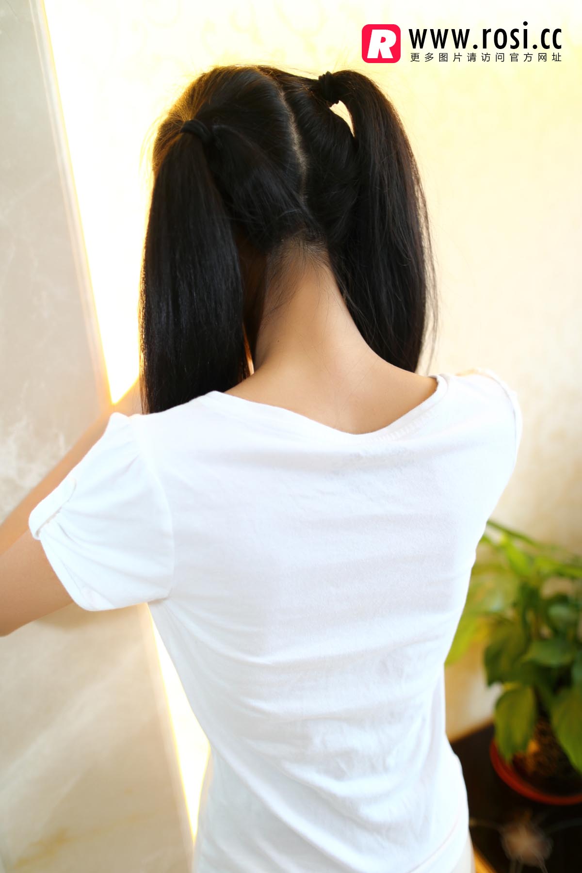 [ROSI写真]2014.11.26 NO.1084 预览图 - 2