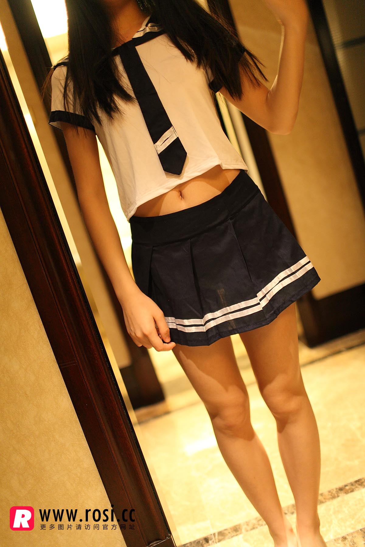 [ROSI写真]2015.06.30 NO.1300 预览图 - 2