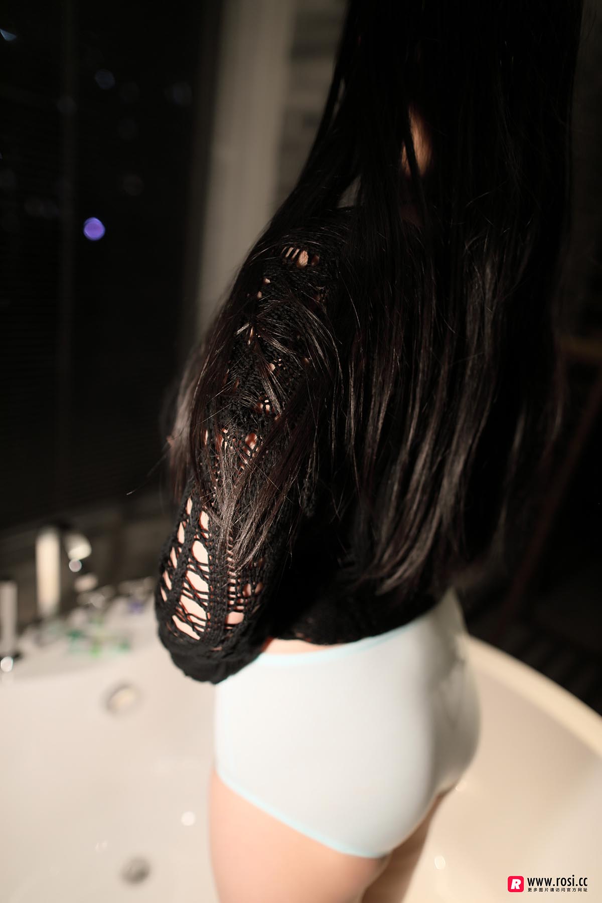 [ROSI写真]2018.05.04 NO.2340 预览图 - 2