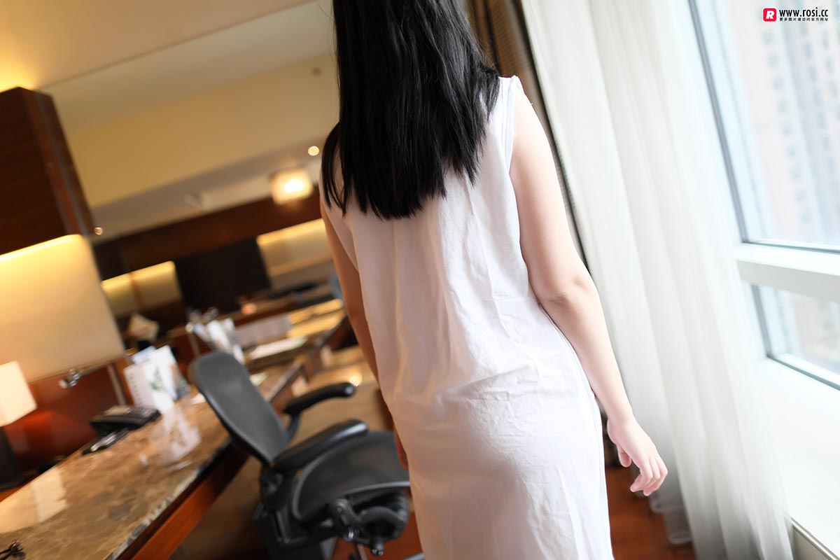 [ROSI写真]2018.07.07 NO.2404 预览图 - 2