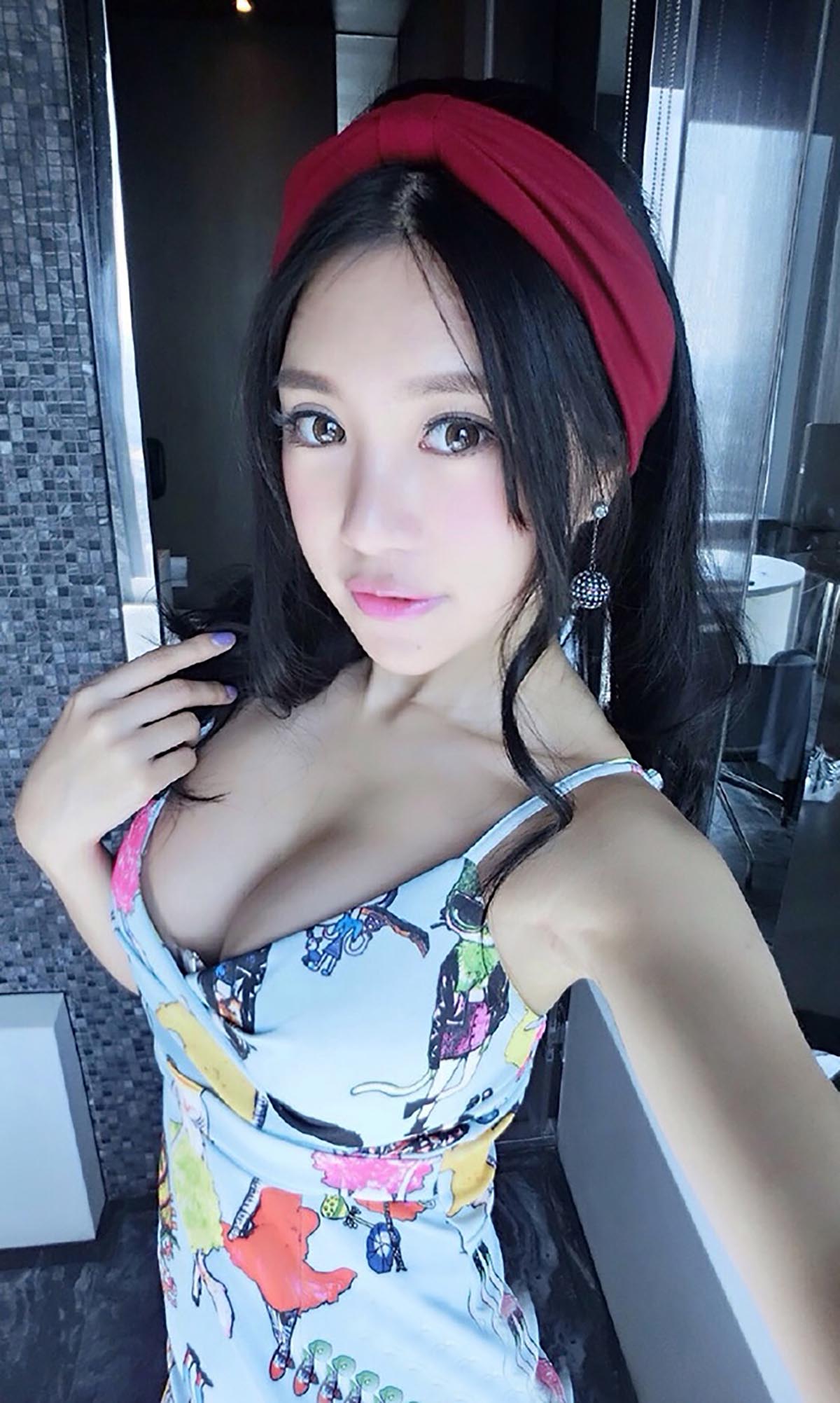 [爱尤物]2015 NO.110 绮里嘉 百变小公主 预览图 - 3