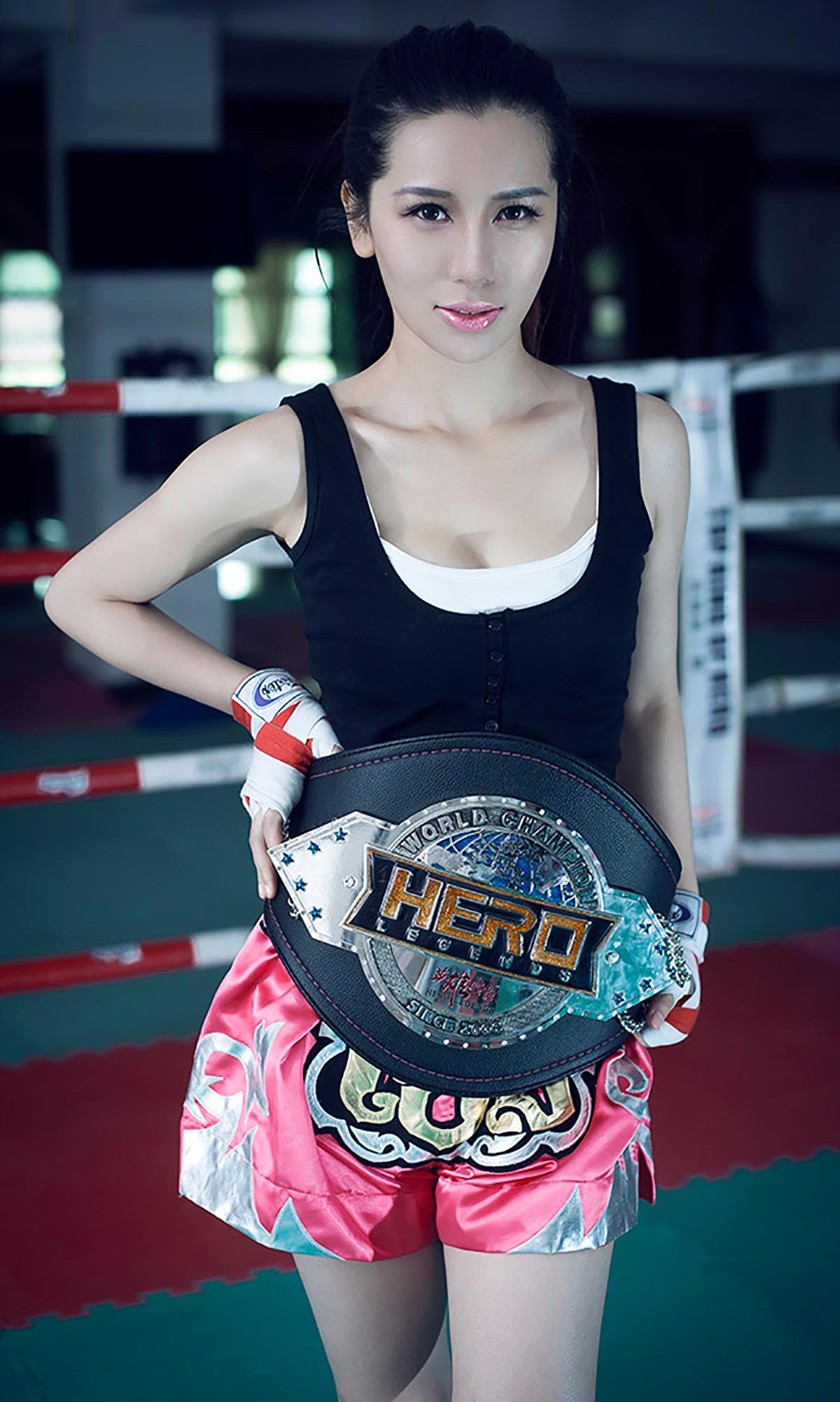 [爱尤物]2015 NO.112 杜乔 媚到入骨 预览图 - 3