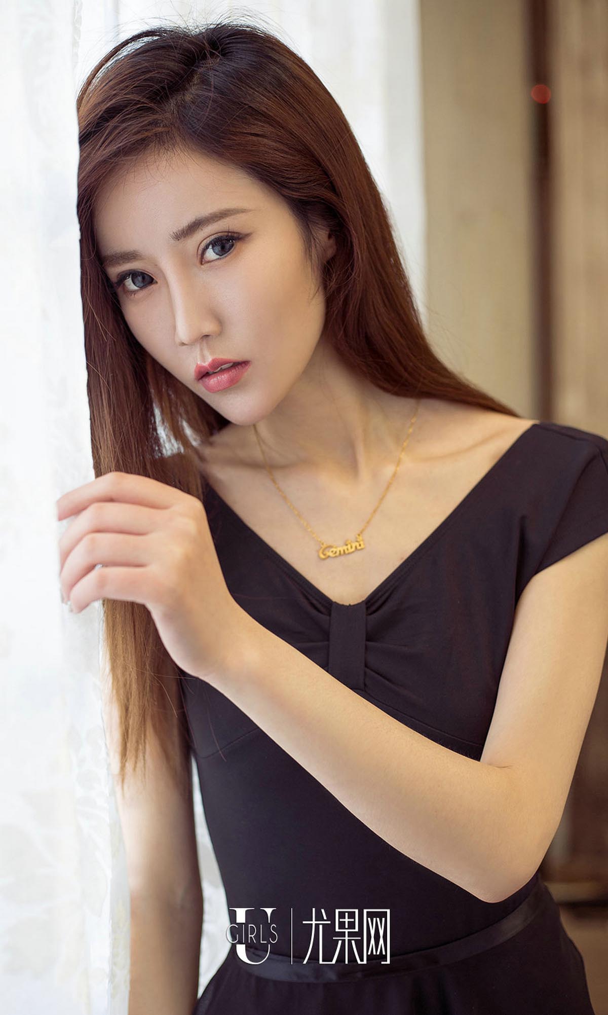 [爱尤物]2017 NO.682 樊安妮一四月天 预览图 - 5