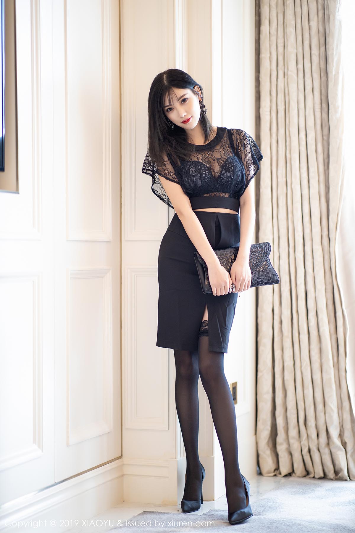 [XIAOYU语画界]YU20190927VOL0162 2019.09.27 VOL.162 黑丝美腿娇艳欲滴摄魂入骨 杨晨晨sugar 预览图 - 5