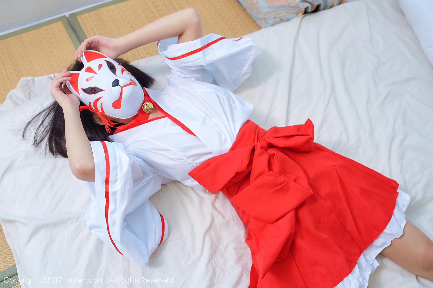 [Xiuren秀人网]XR20190929N01702 2019.09.29 No.1702 韩国旅拍 模特_卿卿 预览图 - 2