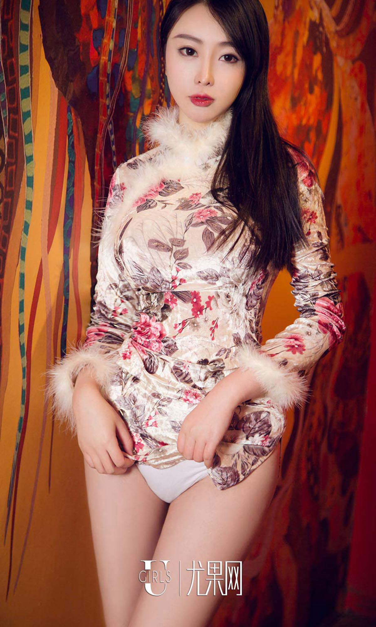 [爱尤物]2018 NO.1358 小欣欣一爱的小心心 预览图 - 5