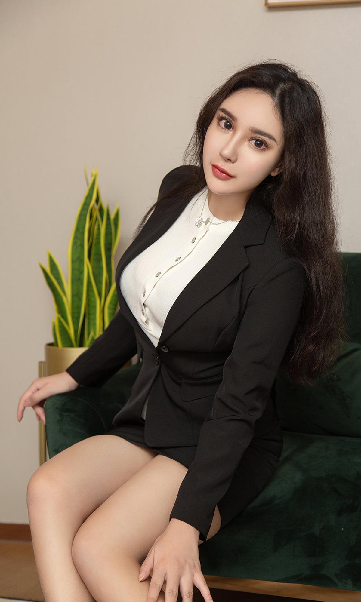 [爱尤物]2019 NO.1528 乔雅冰 面具情人 预览图 - 5