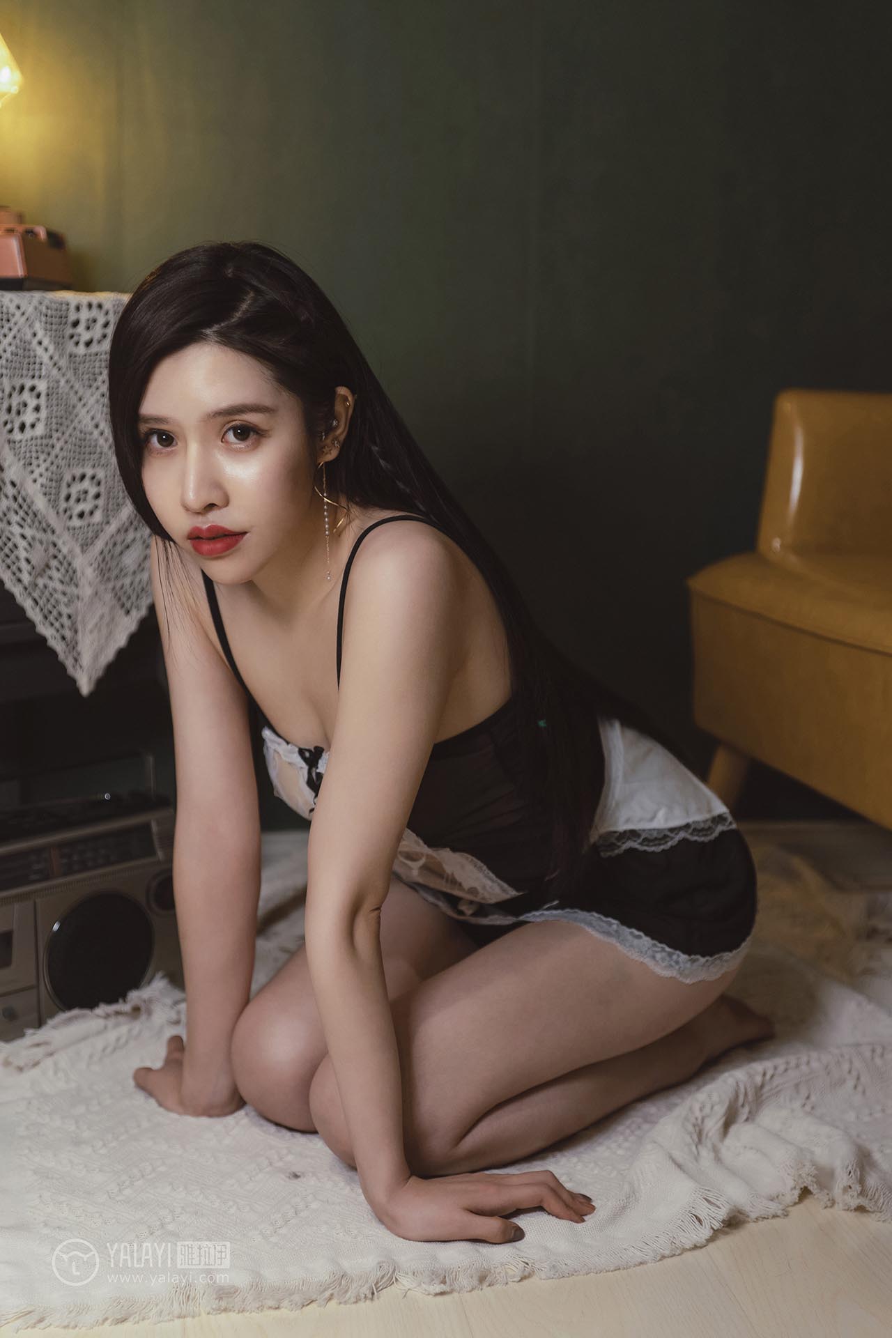 [YALAYI雅拉伊]2018.12.13 NO.143 黑咖啡 颖莹 预览图 - 3