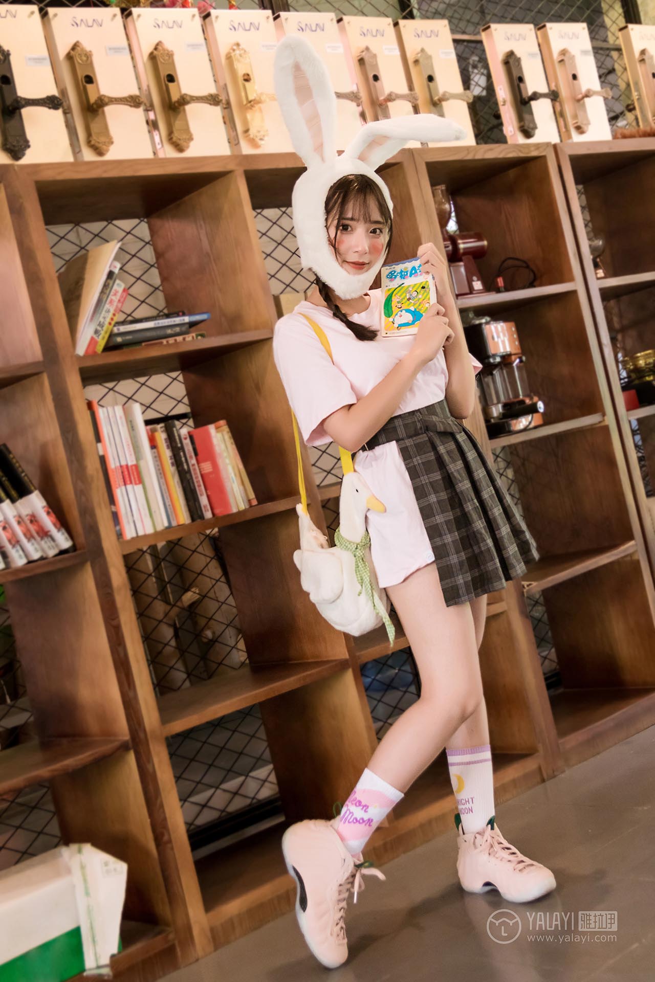 [YALAYI雅拉伊]2019.04.20 NO.251 小兔子乖乖 阿橙 预览图 - 3