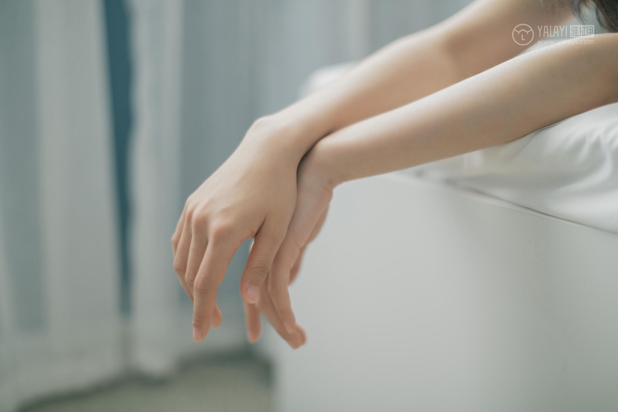 [YALAYI雅拉伊]2019.06.24 NO.318 念念《午后时光》 预览图 - 5