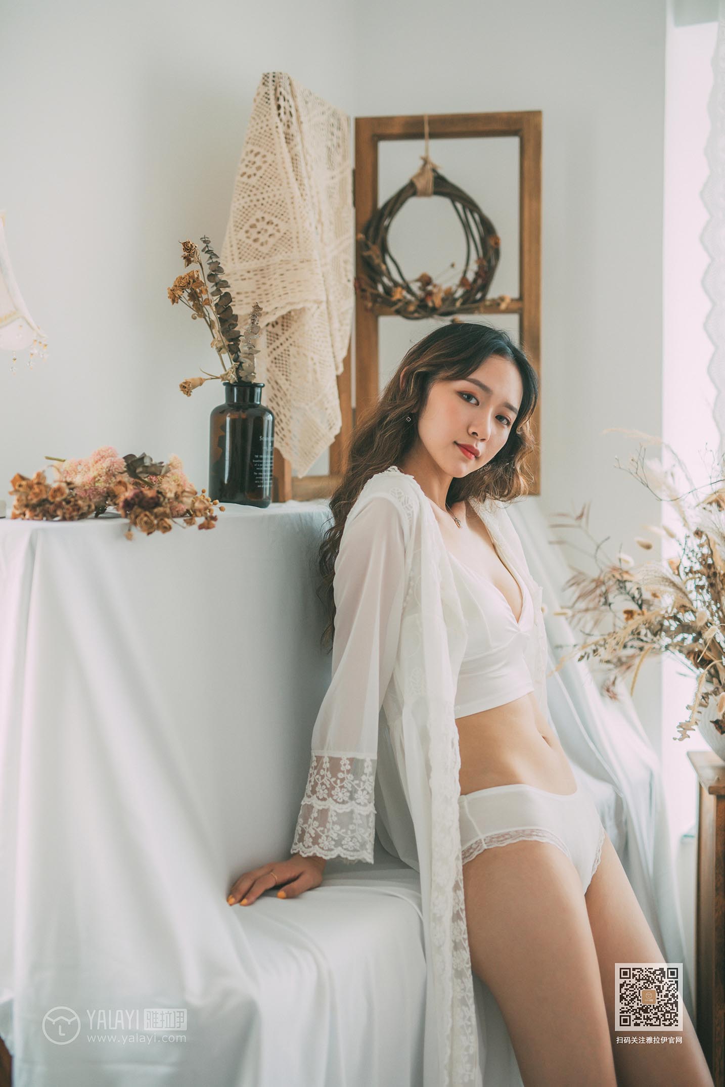 [YALAYI雅拉伊]2019.09.22 NO.408 写生模特 晓琳 预览图 - 2