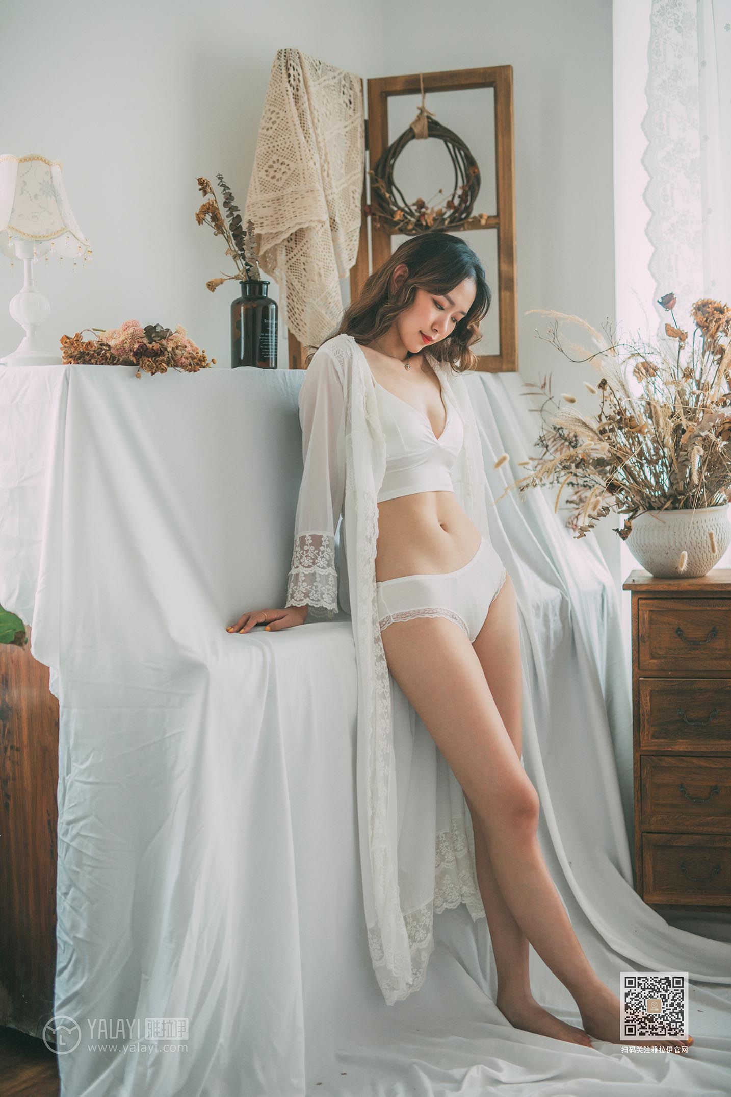 [YALAYI雅拉伊]2019.09.22 NO.408 写生模特 晓琳 预览图 - 3