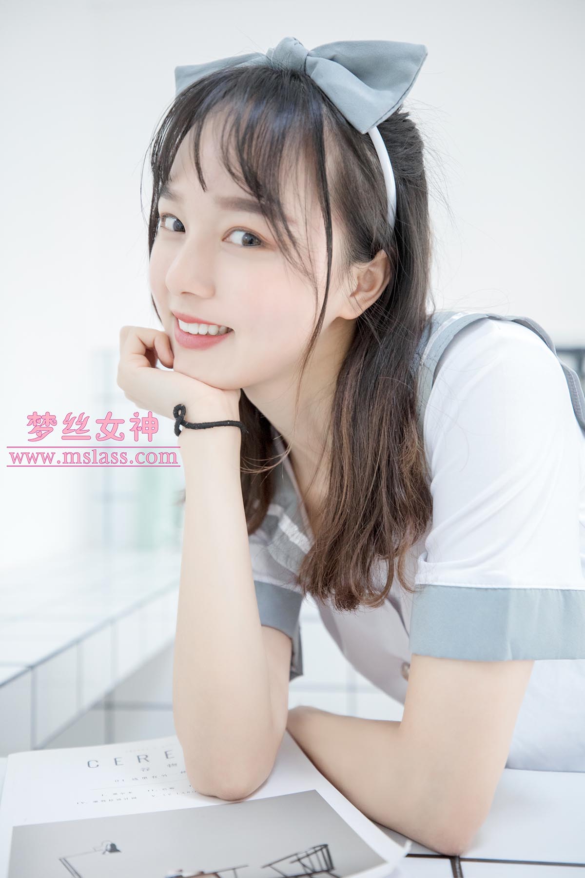 [MSLASS梦丝女神]2019.05.27 NO.023 玥玥 白色丝袜领域 预览图 - 2