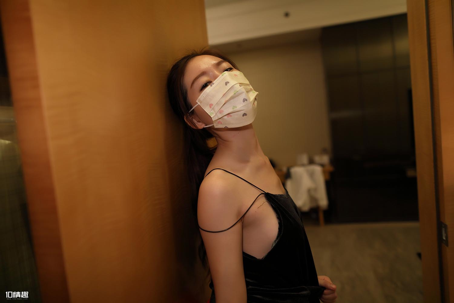 [ROSI口罩系列]2018.02.14 NO.612 预览图 - 2