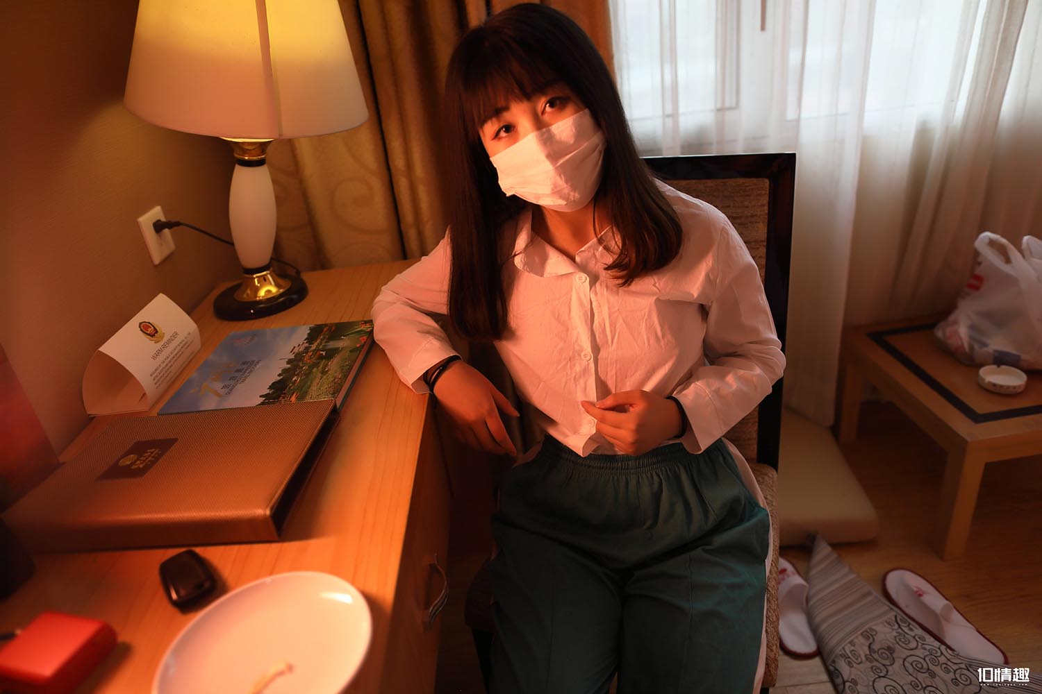 [ROSI口罩系列]2018.05.27 NO.714 预览图 - 2