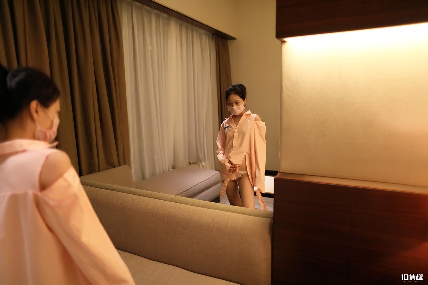 [ROSI口罩系列]2018.06.29 NO.747 预览图 - 2