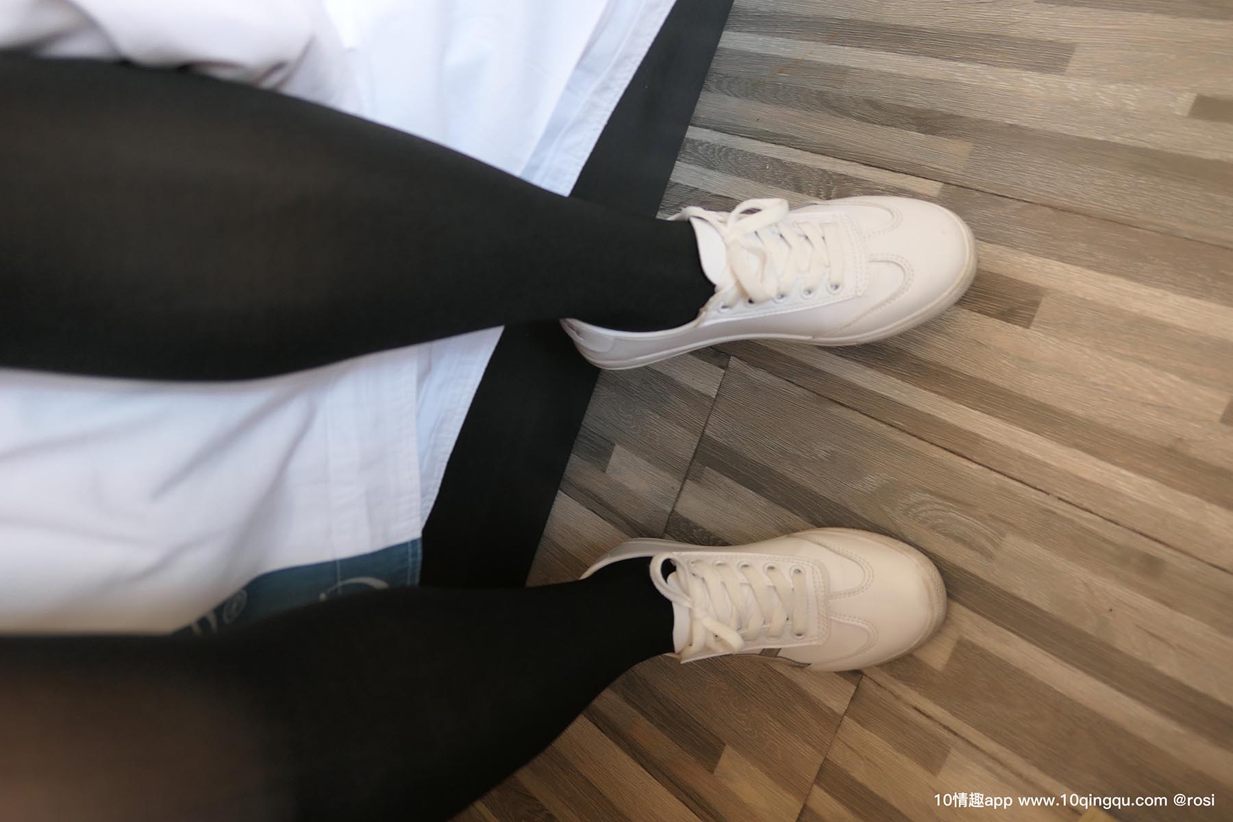 [ROSI口罩系列]2019.10.09 NO.1214 预览图 - 2