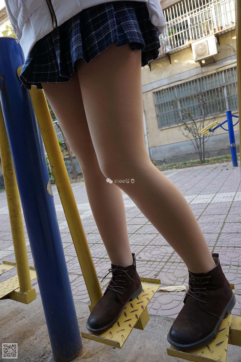 [SIEE丝意]NO.017 思思&曦曦 厚肉丝 预览图 - 2