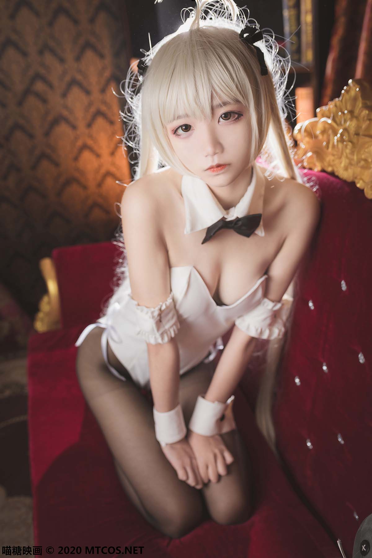 [喵糖映画]VOL.092 女仆和兔女郎 预览图 - 2