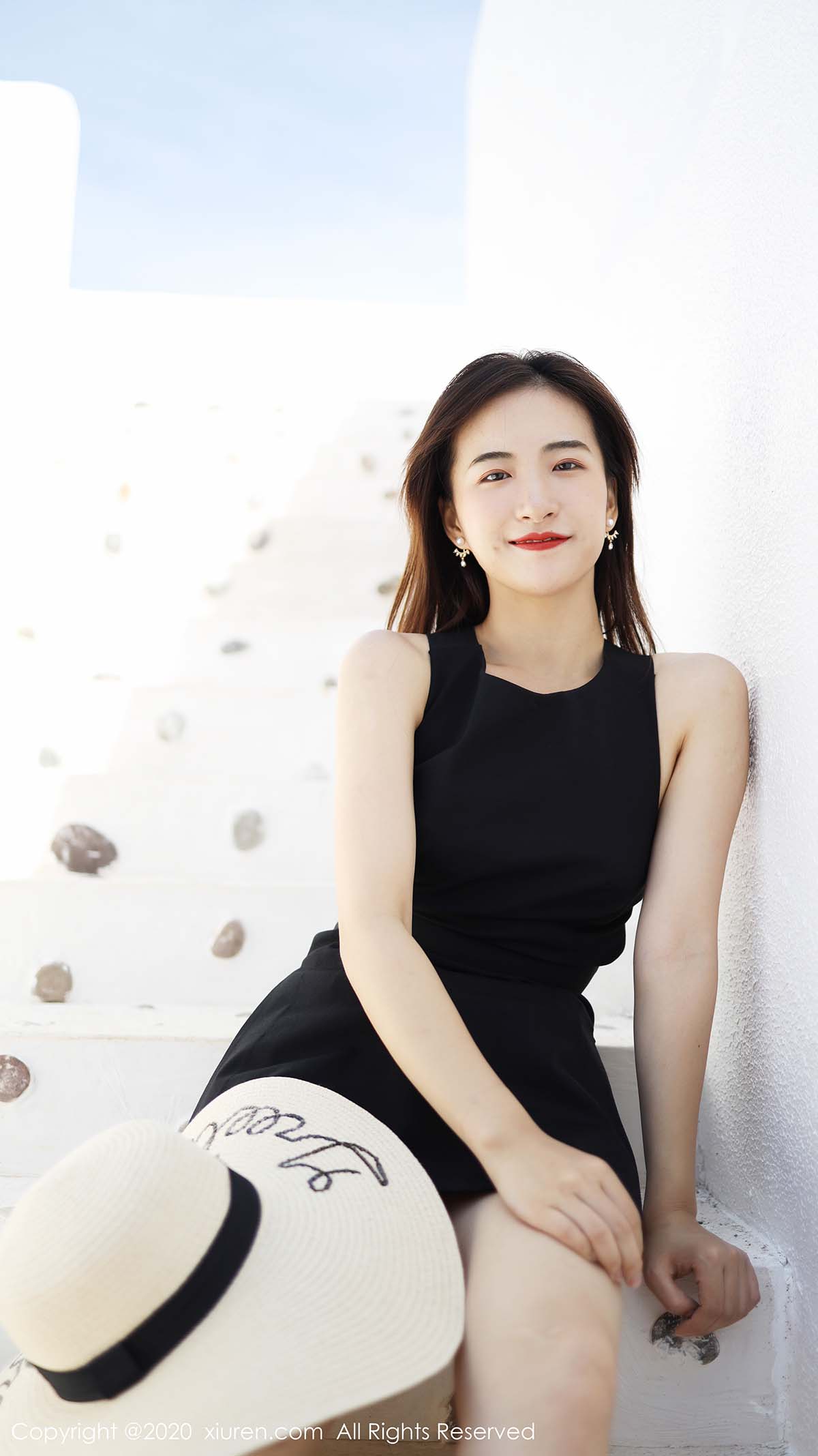 [Xiuren秀人网]XR20200121N01956 2020.01.21 NO.1956 小清新清凉 艺儿拿铁 预览图 - 3