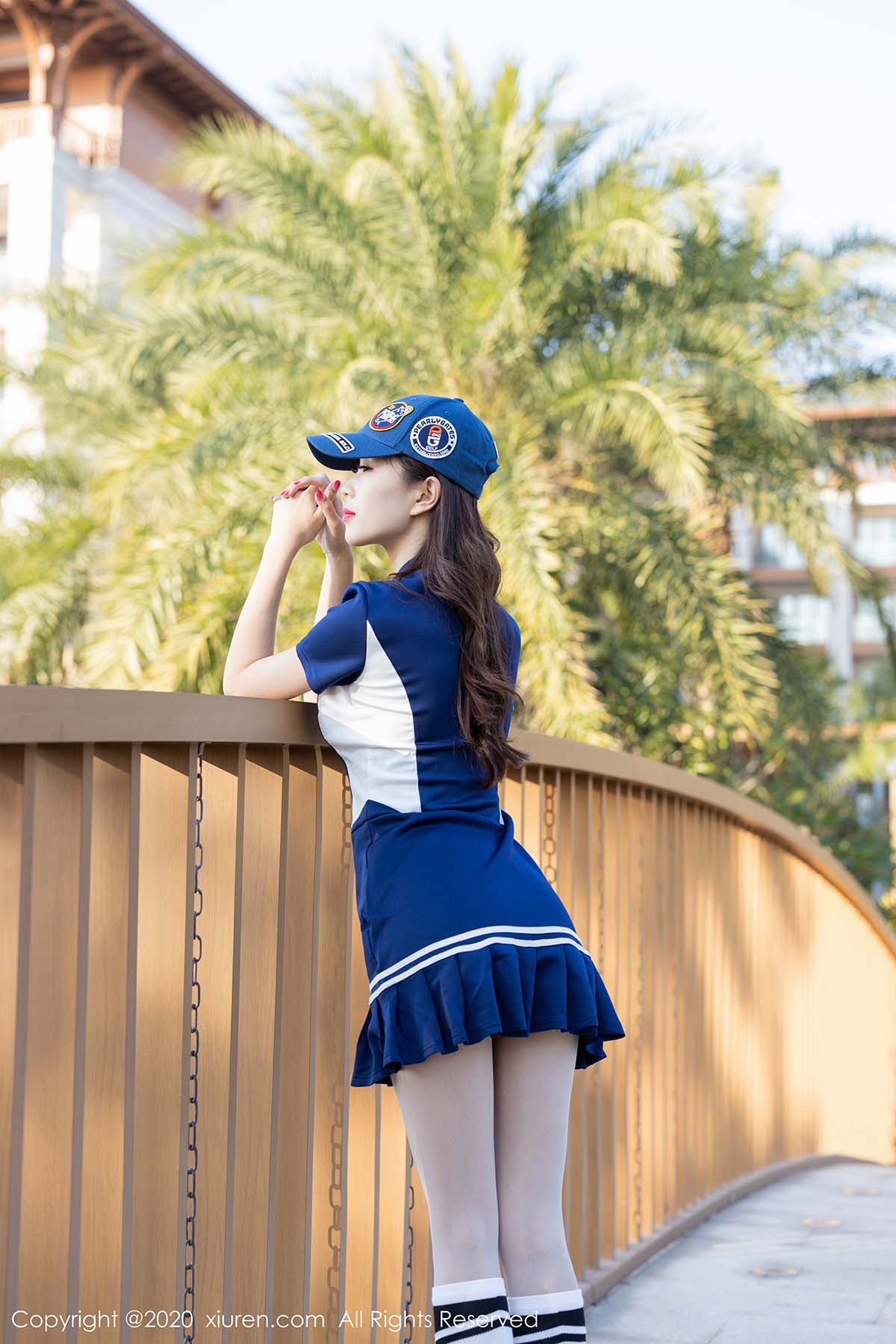 [Xiuren秀人网]XR20200122N01963 2020.01.22 NO.1963 户外肉丝 紧身裤 杨紫嫣Cynthia 预览图 - 5