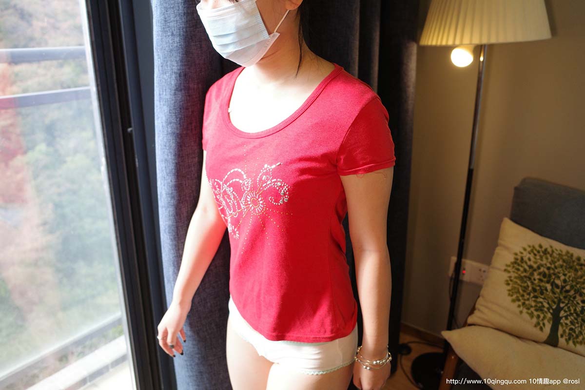 [ROSI口罩系列]2020.03.14 NO.1371 预览图 - 2