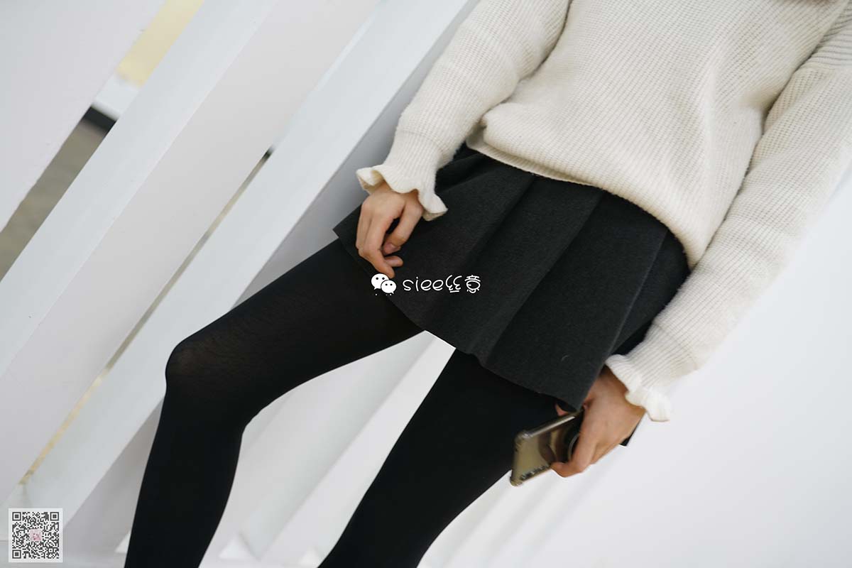 [SIEE丝意]NO.254 颖儿 图书馆的黑絲 预览图 - 2