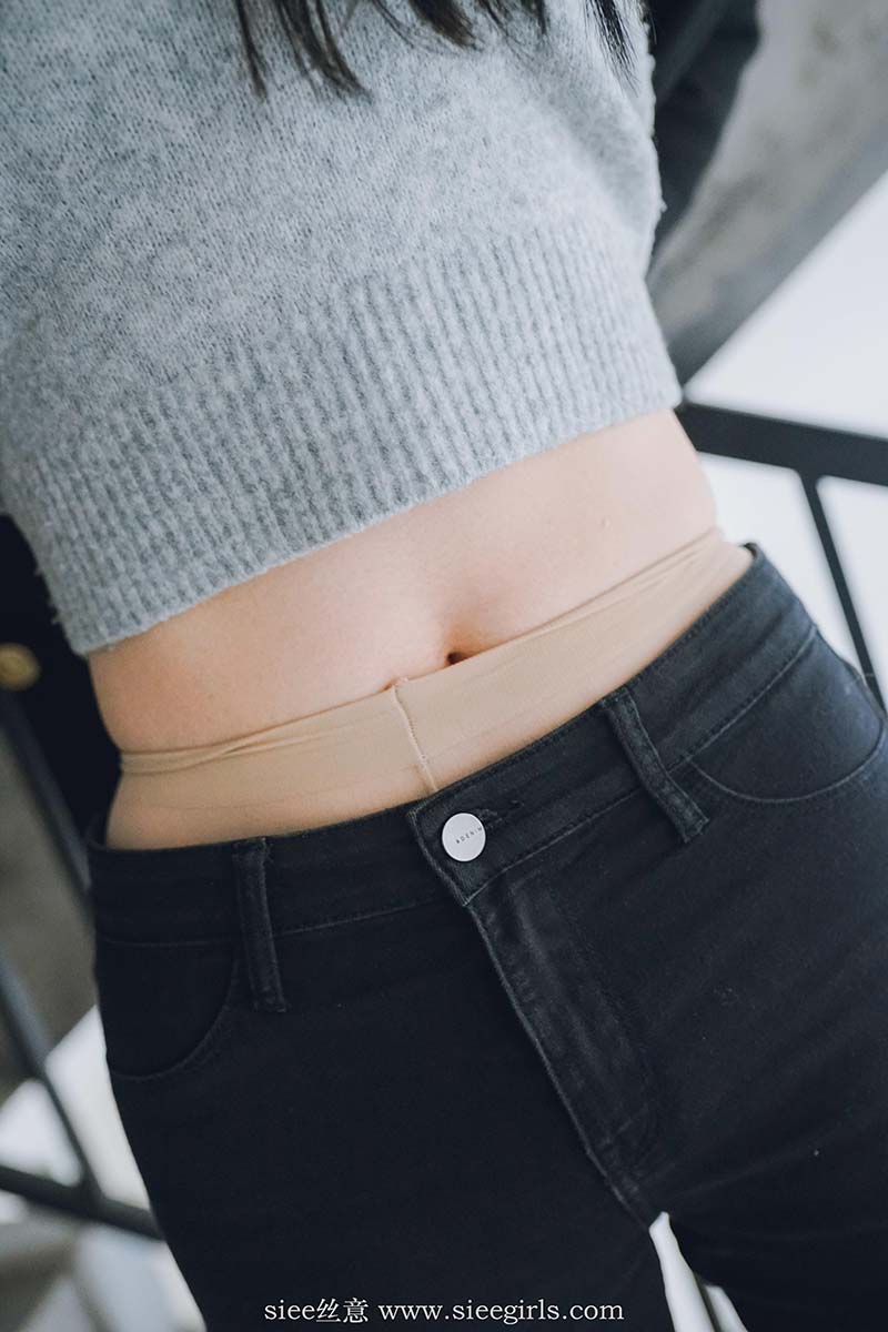 [SIEE丝意]NO.392 敏敏 身边的学姐（新人） 预览图 - 2