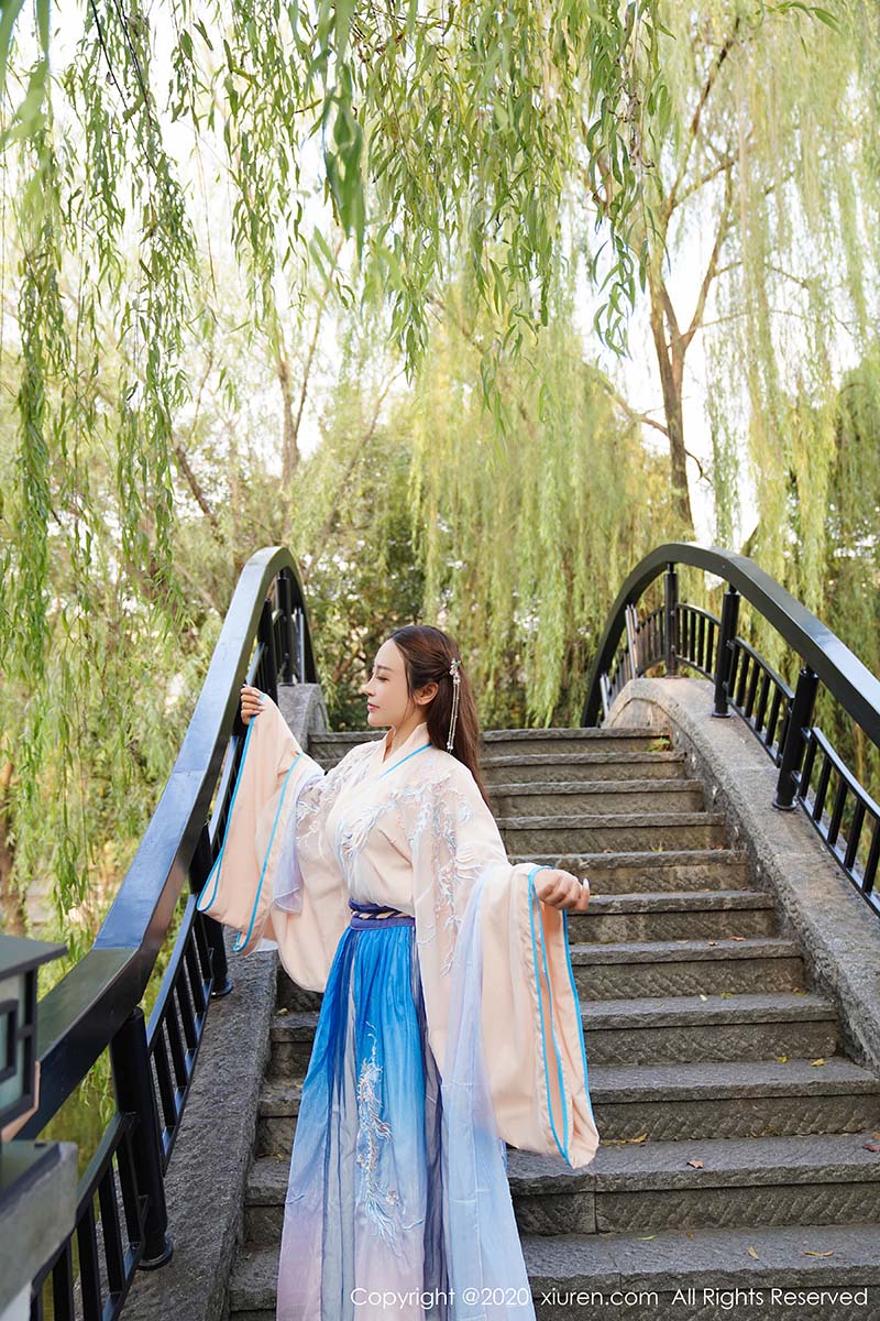 [Xiuren秀人网]XR20200218N01983 2020.02.18 NO.1983 古典韵味与性感十足的古典装扮 周井空 预览图 - 3