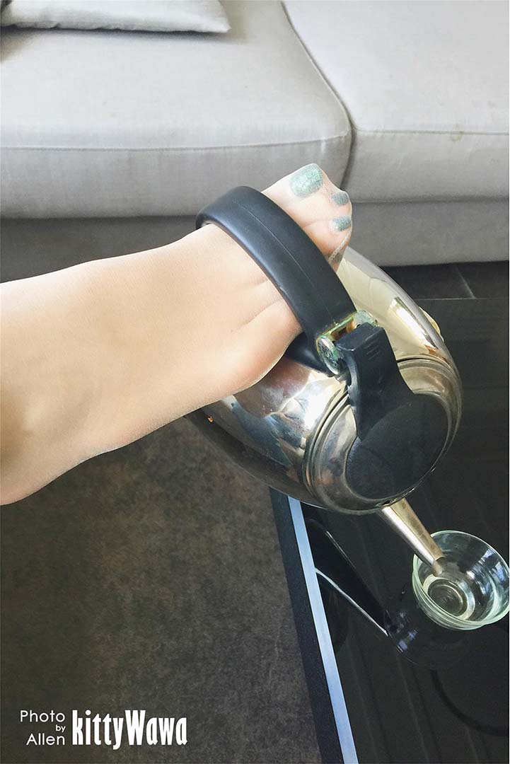 [kittyWawa袜小喵]KT001《玩物：茶杯》