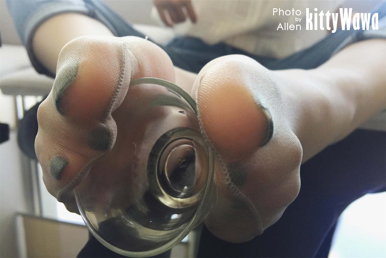 [kittyWawa袜小喵]KT001《玩物：茶杯》 预览图 - 2