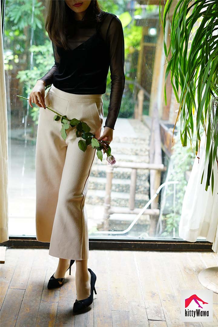 [kittyWawa袜小喵]KT022《阔腿裤里的秘密》