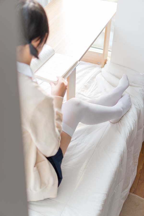 萝莉丝控-喵写真 VOL.018 学妹爱学习