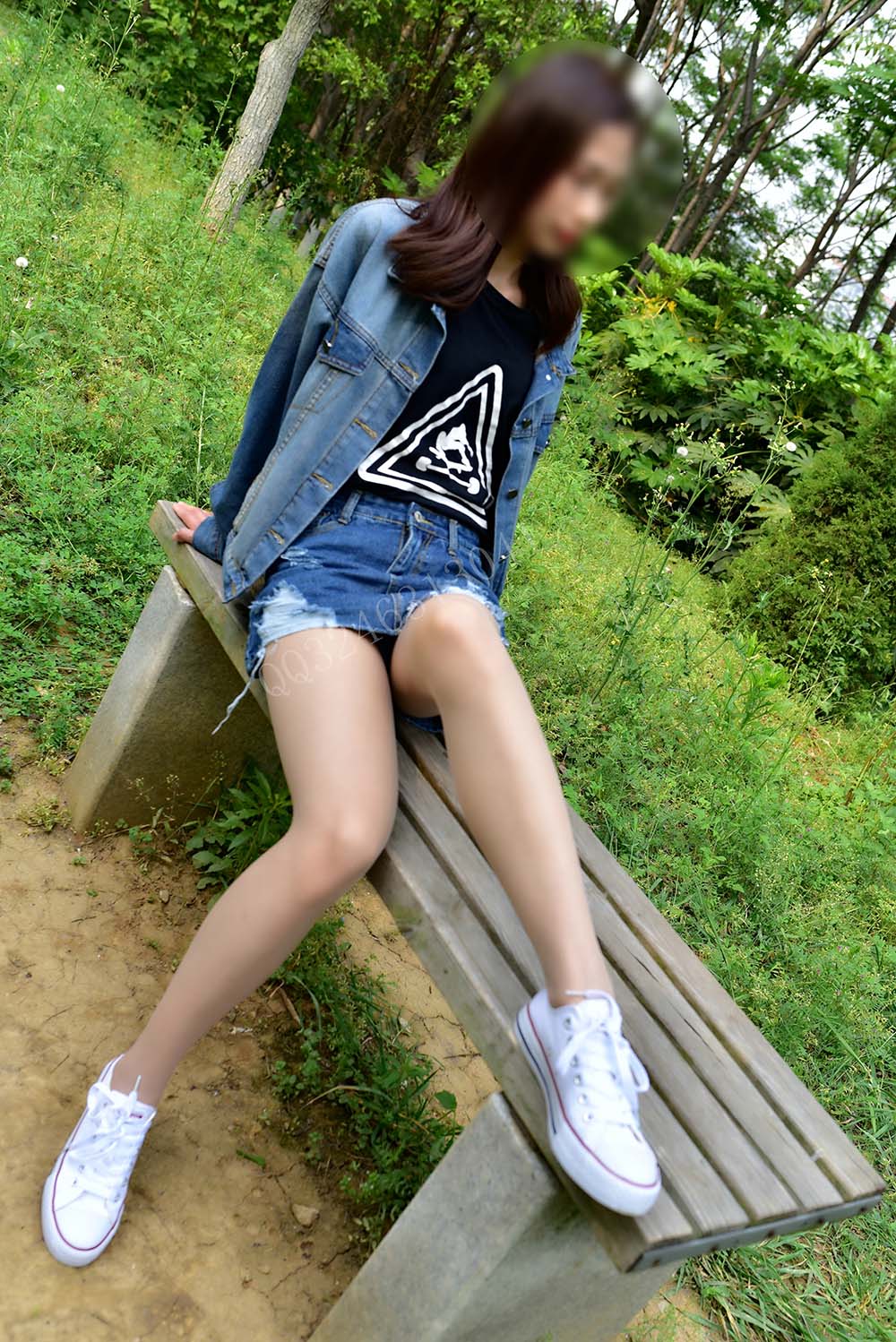 大生模拍 NO.034 依依-喜欢穿丝袜的女孩