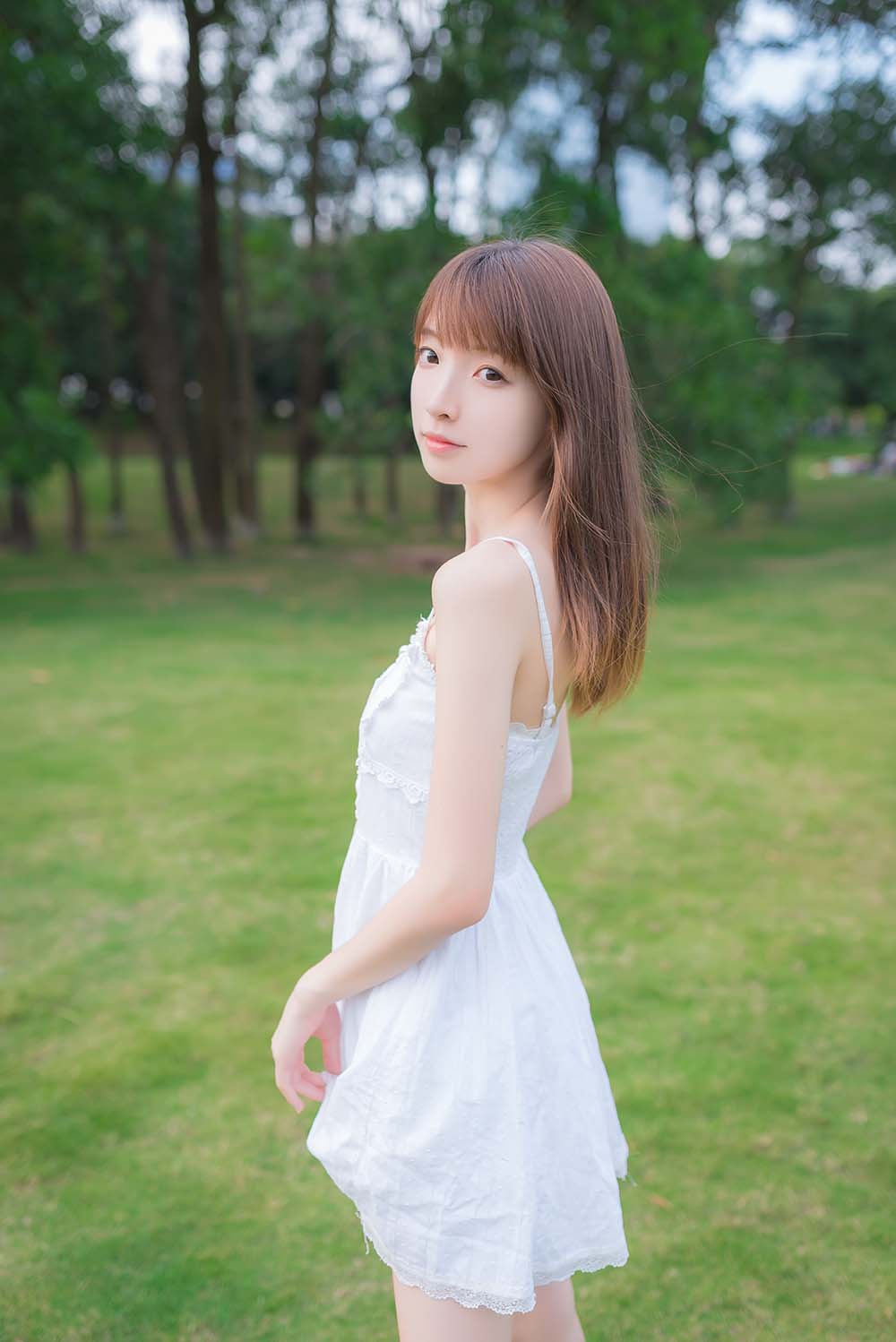 风之领域 NO.056 草坪上青纯的学妹