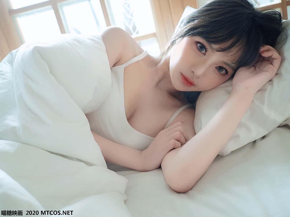 [喵糖映画]VOL.143 日系白T私房 预览图 - 2