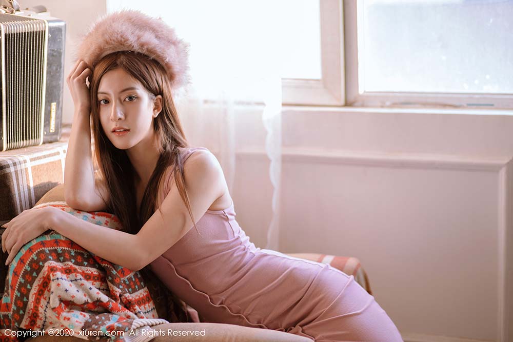 [Xiuren秀人网]XR20200410N02144 2020.04.10 NO.2144 粉色主题的色调性感魅惑 林文文yooki