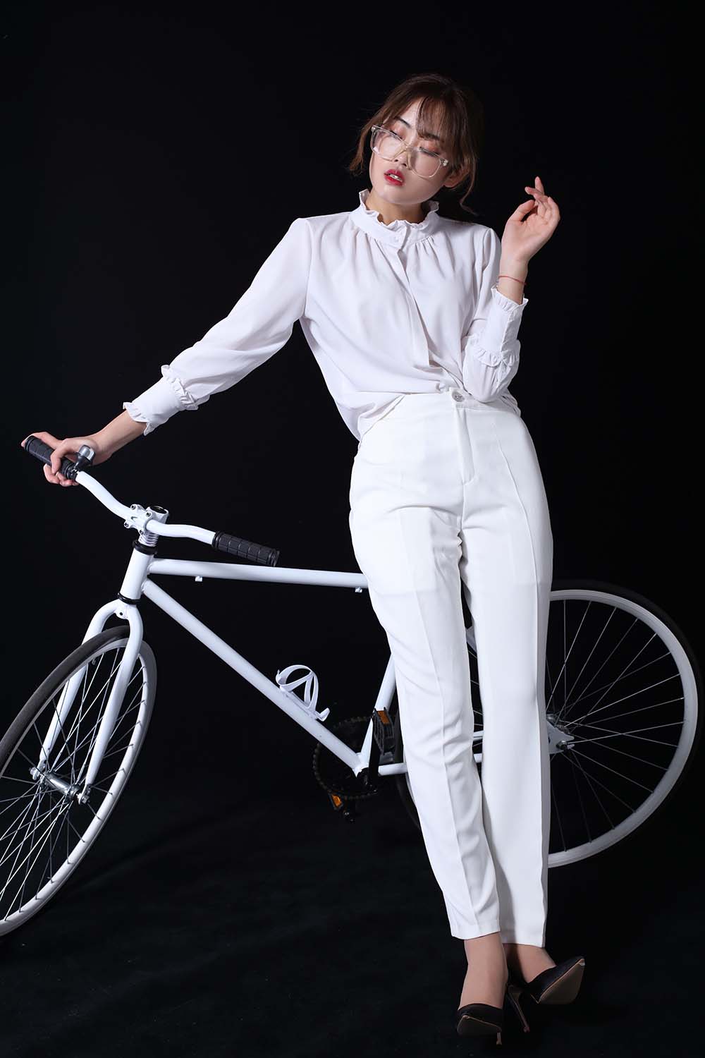 奈丝写真 NO.126 可乐-御姐套装 裤里丝