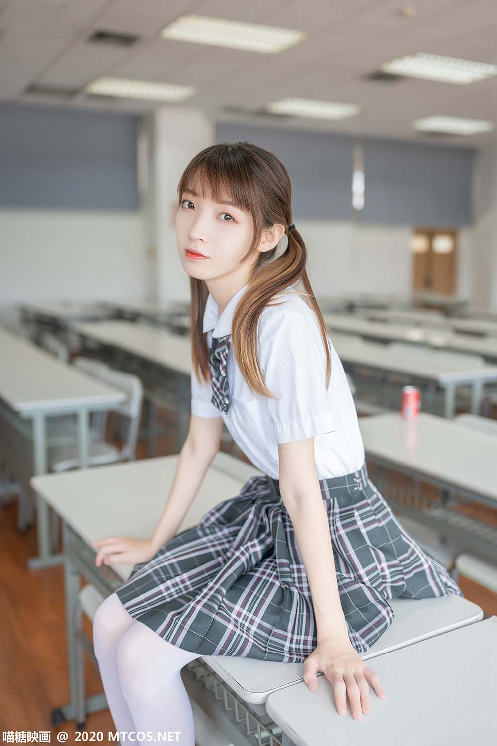 [喵糖映画]JKL.008 夏季JK制服 预览图 - 2